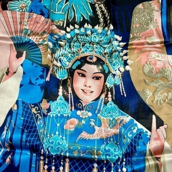 NWT❤️Baierlu 100% Silk Peking Opera Scarf - Picture 3 of 11